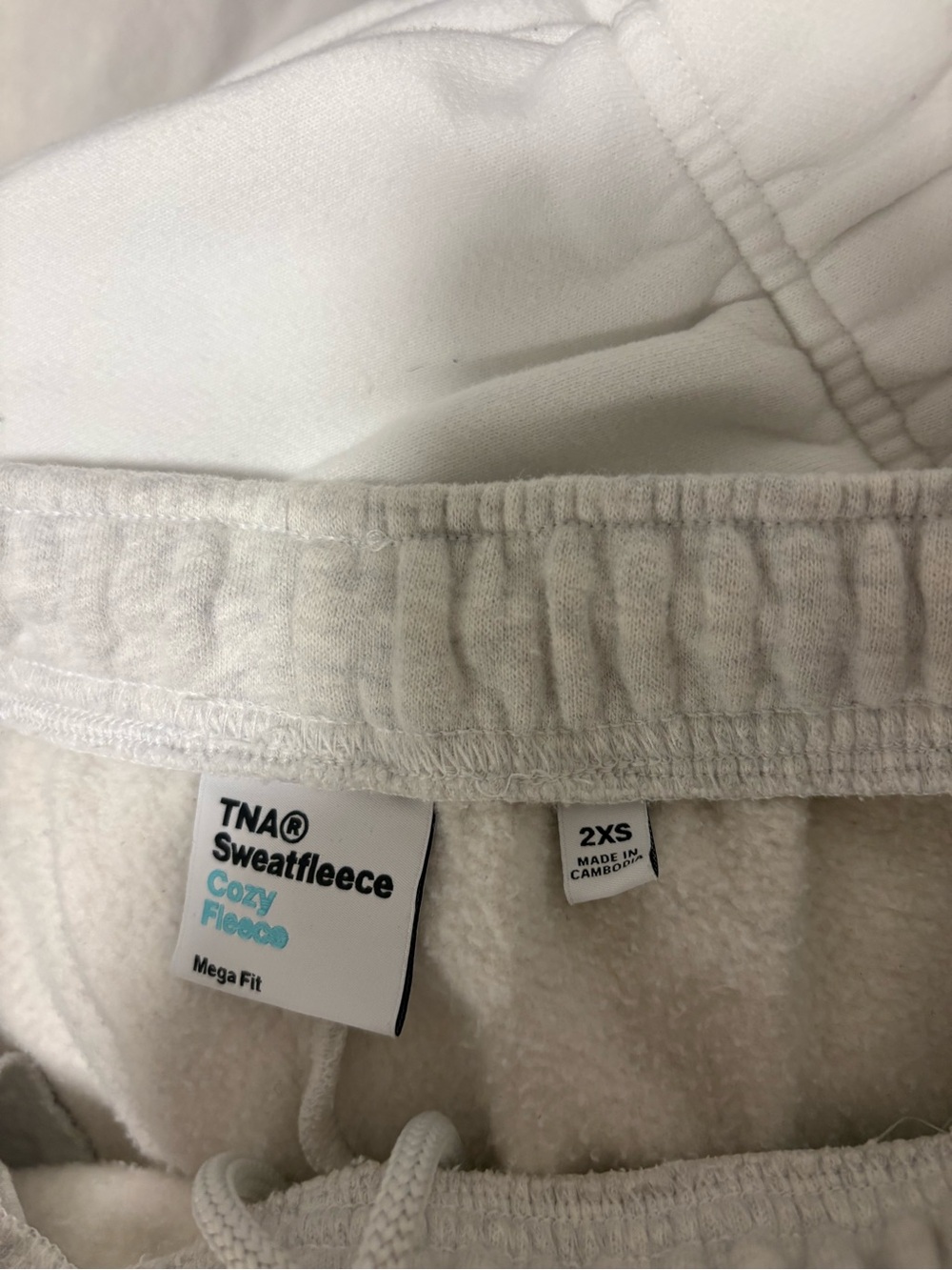 TNA Aritzia Mega Joggers - Heather Cloud White - Picture 3 of 3